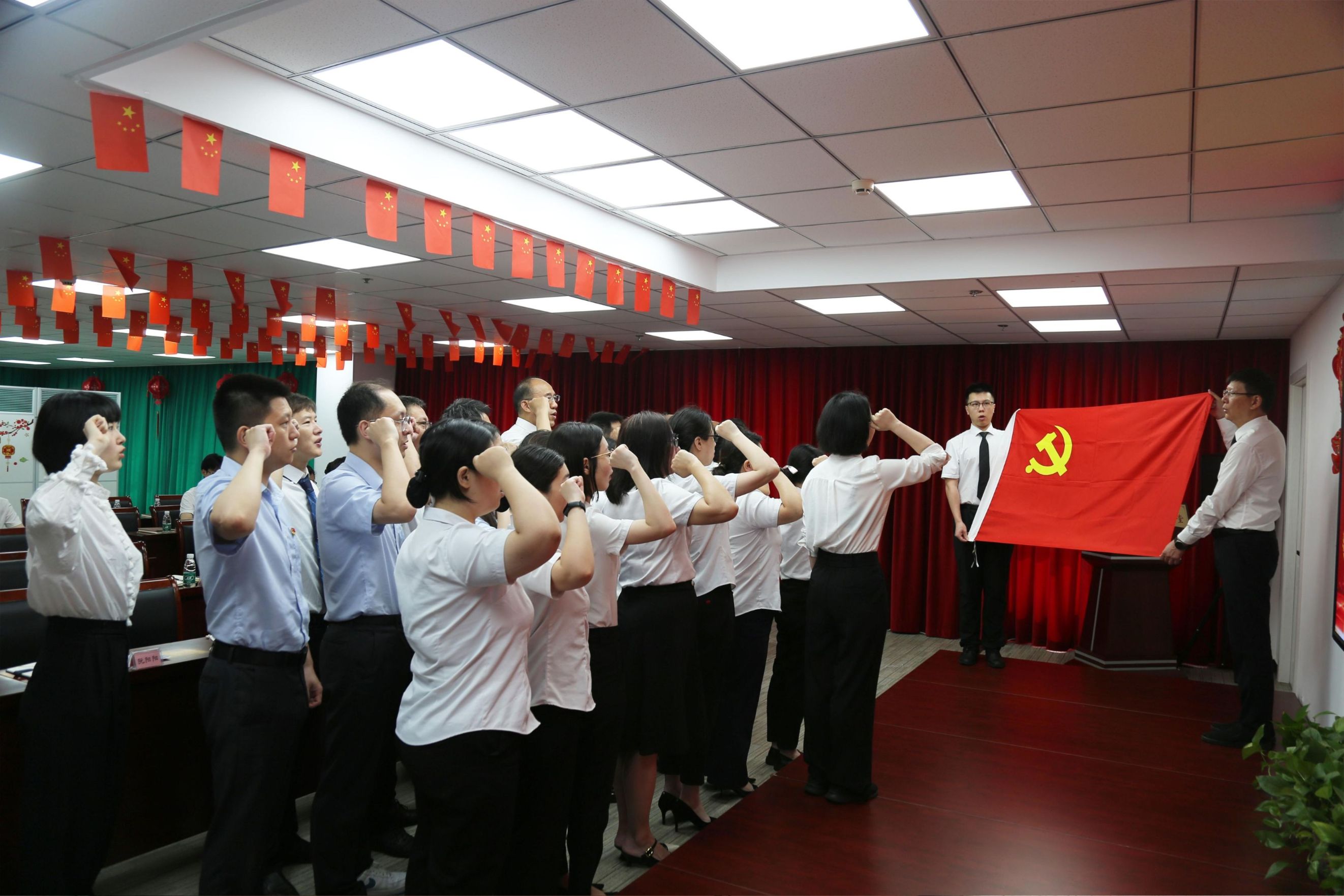 冰球突破-冰球电游豪华版_MG冰球游戏