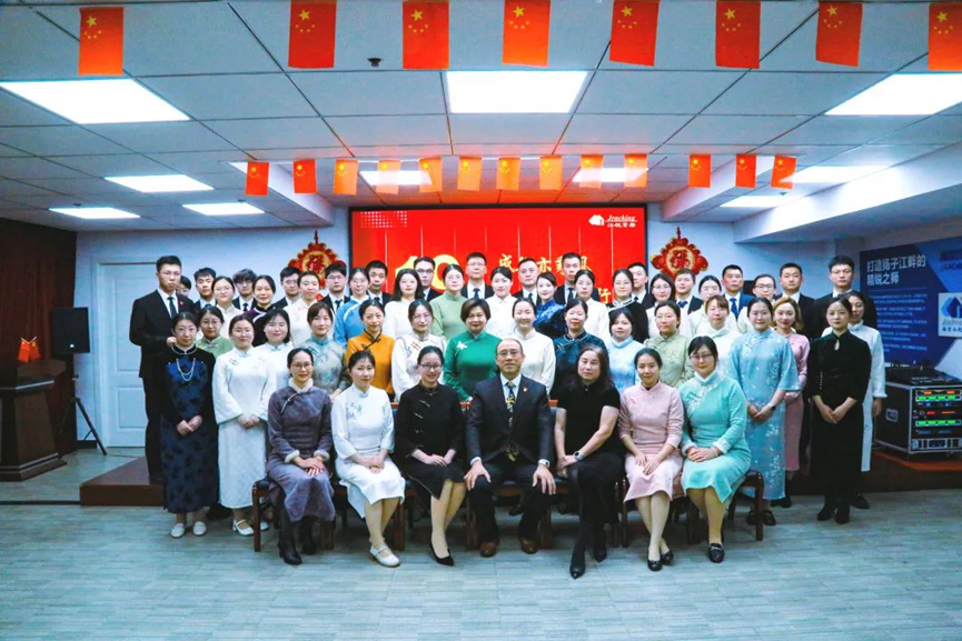 冰球突破-冰球电游豪华版_MG冰球游戏