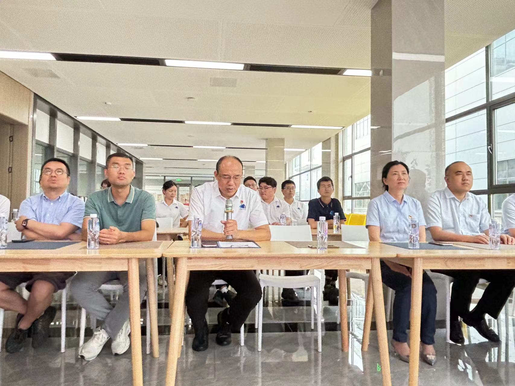 冰球突破-冰球电游豪华版_MG冰球游戏