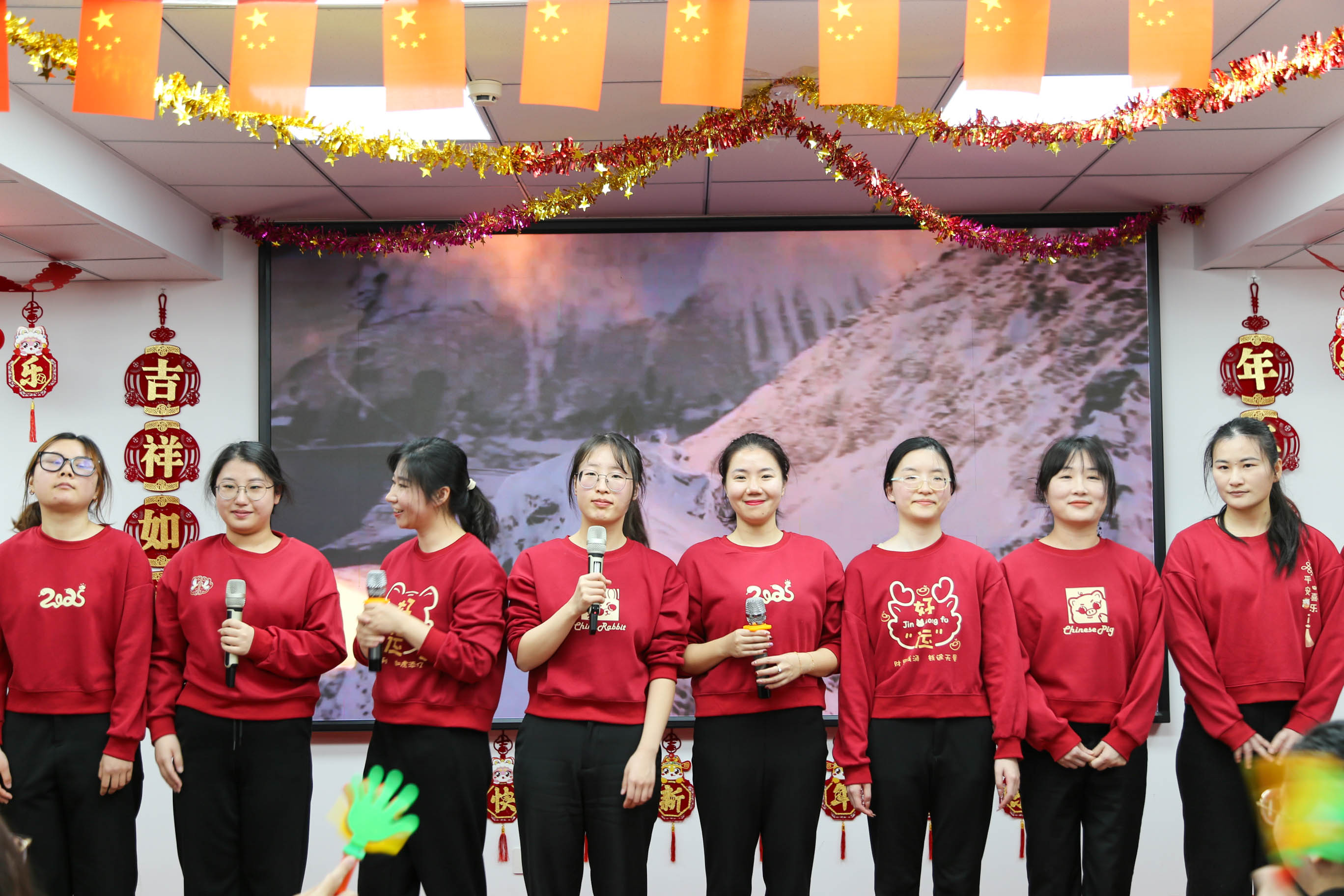 冰球突破-冰球电游豪华版_MG冰球游戏