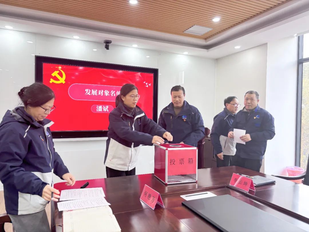 冰球突破-冰球电游豪华版_MG冰球游戏