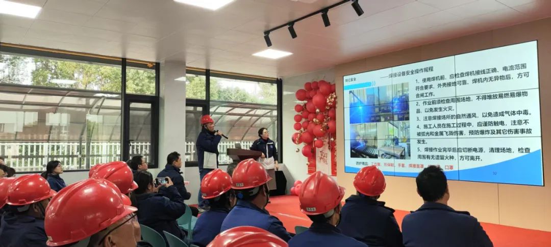 冰球突破-冰球电游豪华版_MG冰球游戏