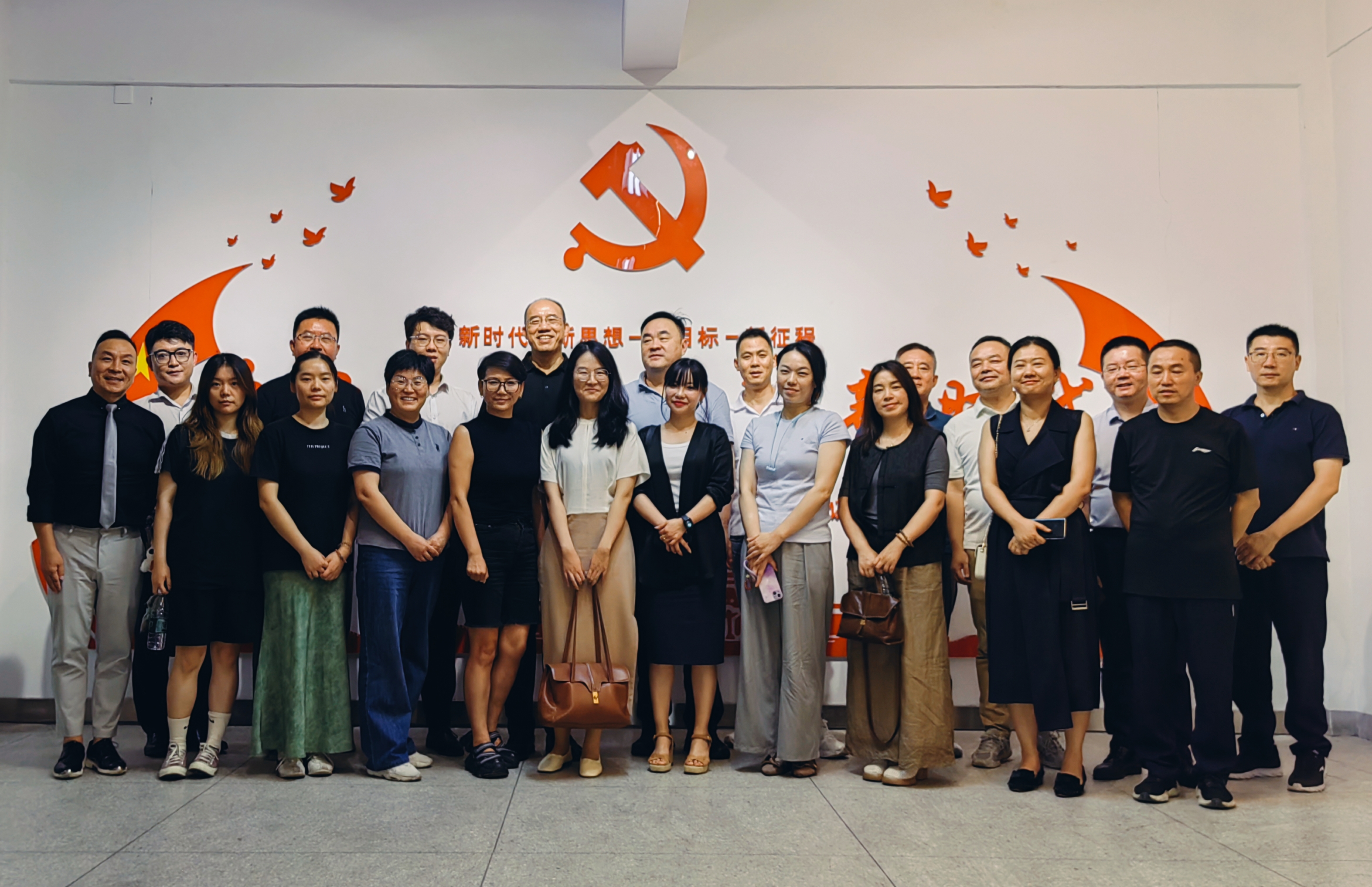 冰球突破-冰球电游豪华版_MG冰球游戏